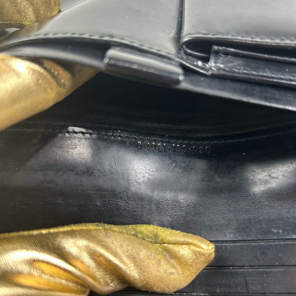 Gucci Black Leather Clutch Wallet with Gold Trim - Picture 11 of 12